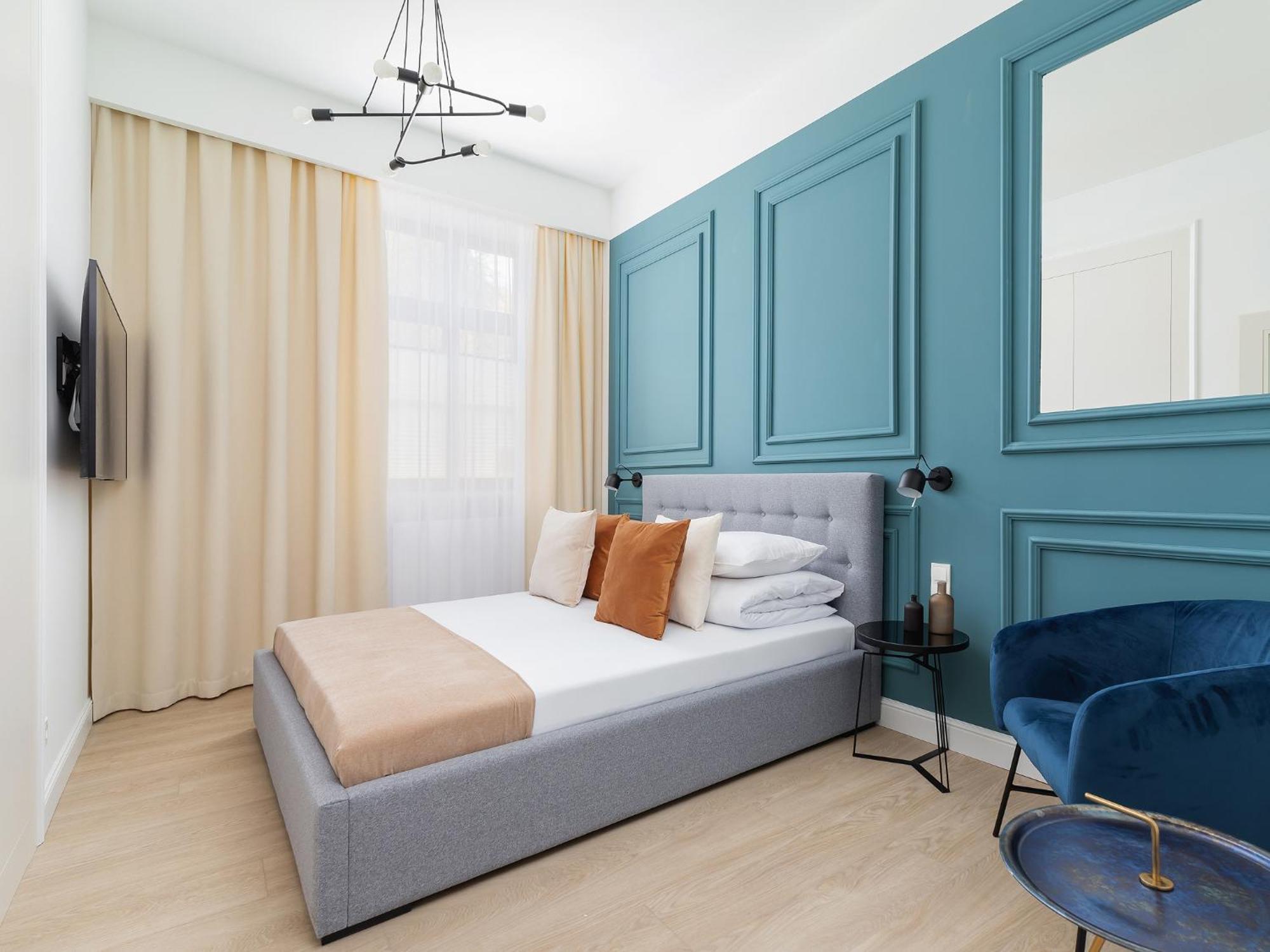 4 Bedroom - Main Square Apartament *
