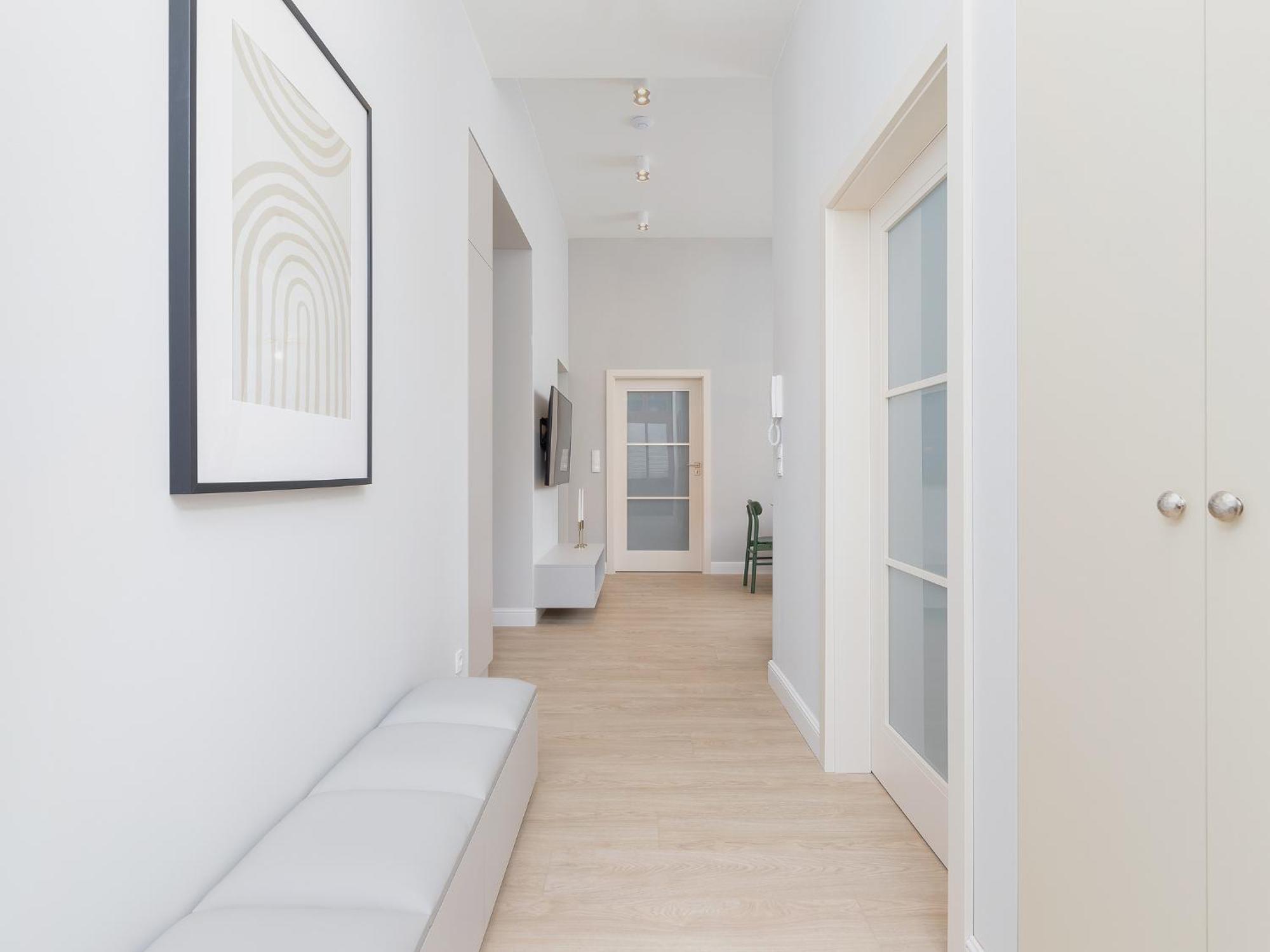 4 Bedroom - Main Square Apartament
